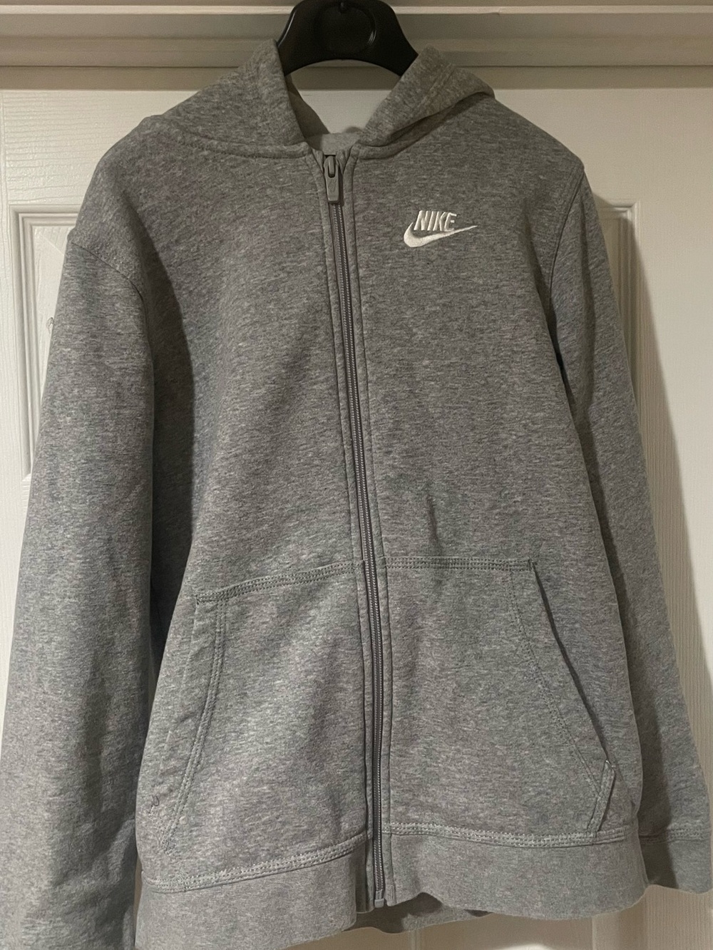 Nike hoodie youth large gray